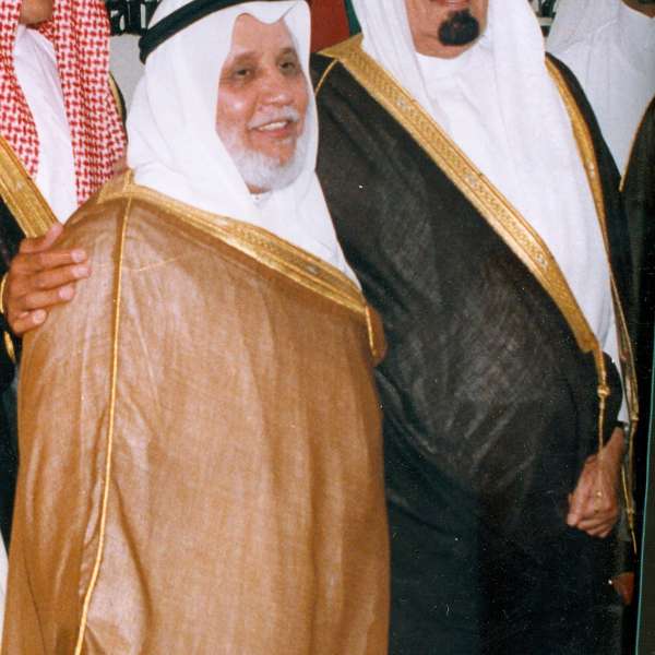 الدكتور محمد عبده يماني برفقة الملك عبدالله